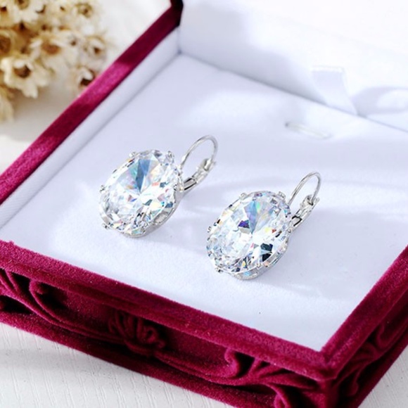 Stunning Drop Imitation Diamond Silver Earrings - Picture 2 of 10